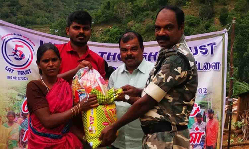 மலைவாழ் மக்களுக்கு நல உதவி