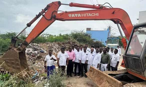 கோம்பு பள்ளம் தூர் வாரும் பணிகள் தொடக்கம்