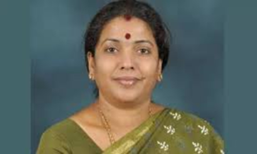 அ.தி.மு.க. அலுவலகத்தை கடப்பாறையால் உடைத்து அராஜகம் செய்தவர் ஓ.பி.எஸ்.- கோகுல இந்திரா