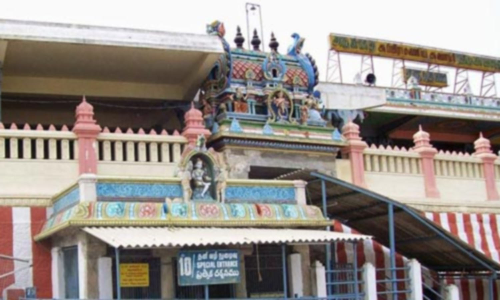 ஆடிக்கிருத்திகை விழாவுக்காக திருத்தணியில் கூடுதலாக 4 வாகனம் நிறுத்தும் இடம்- ஆலோசனை கூட்டத்தில் முடிவு