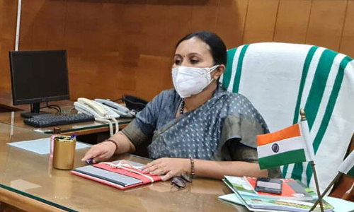 வெளிநாட்டில் இருந்து கேரளா வந்தவருக்கு குரங்கு அம்மை பாதிப்பு ?- சுகாதார அமைச்சர் எச்சரிக்கை