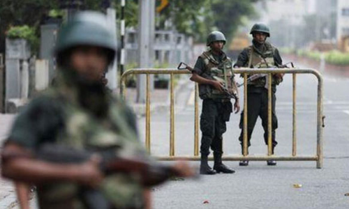 கொழும்புவில் தொடர்ந்து பதற்றம்- அமலுக்கு வந்தது ஊரடங்கு உத்தரவு