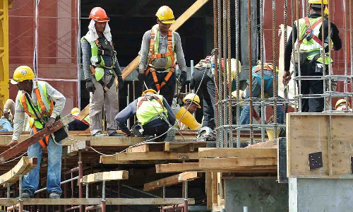 திருப்பூரில் வெளிமாநில தொழிலாளர்களின் விவரங்களை சேகரிக்கும் பணி தீவிரம்