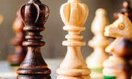 அரசு பள்ளி மாணவ-மாணவிகளுக்கு செஸ் போட்டிகள்