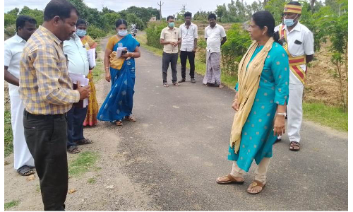 காரிமங்கலத்தில்   வளர்ச்சி திட்ட பணிகளை  கலெக்டர் சாந்தி ஆய்வு