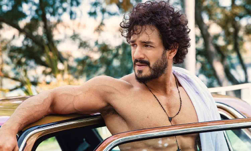 ரசிகர்களை கவர்ந்த ஏஜென்ட் டீசர்