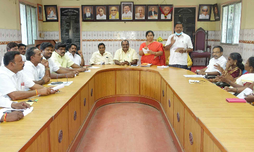 ஊராட்சி மன்ற தலைவர்கள் கூட்டம்