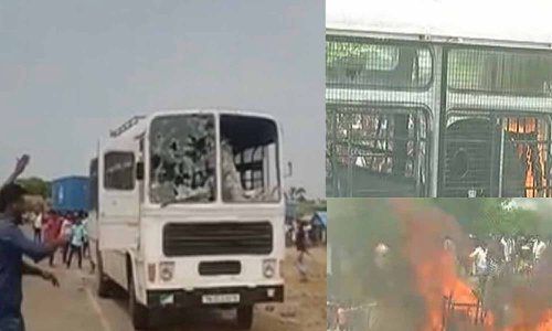 கட்டுக்கடங்காமல் சென்ற கள்ளக்குறிச்சி வன்முறை- போலீஸ் வாகனம், பள்ளி பேருந்துகளுக்கு தீ வைப்பு