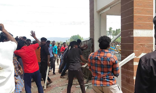 கலவரமாக மாறிய போராட்டம்- கள்ளக்குறிச்சி, சின்னசேலம் பகுதிகளில் 144 தடை உத்தரவு