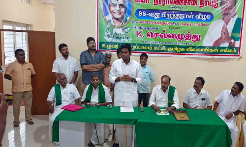 உர தட்டுப்பாட்டை நீக்க வேண்டும் -  அண்ணாமலையிடம் விவசாயிகள் மனு