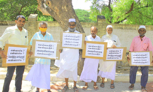 நெல்லை அரசு மருத்துவமனையில் இறந்தவர்கள் உடல்களை காலதாமதம் இன்றி உறவினர்களிடம் வழங்க வேண்டும்-பொதுஜன நல சங்கத்தினர் கலெக்டரிடம் மனு