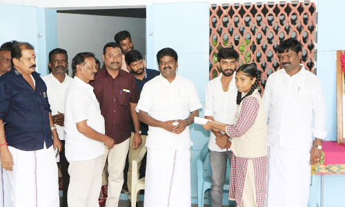 காமராஜர் பிறந்தநாளையொட்டி மாணவர்களுக்கு பேச்சு போட்டி