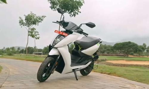 அதிரடி அப்டேட்களுடன் அறிமுகமான ஏத்தர் 450X Gen 3 - விலை எவ்வளவு தெரியுமா?