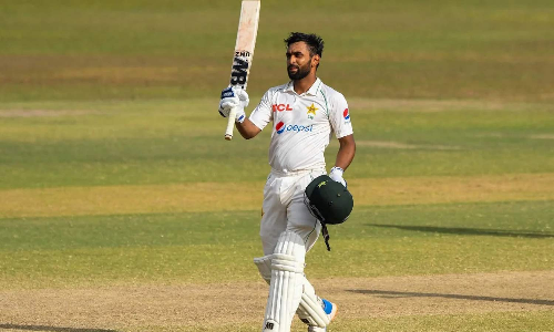 இலங்கைக்கு எதிரான முதல் டெஸ்ட் - வெற்றியின் விளிம்பில் பாகிஸ்தான் அணி