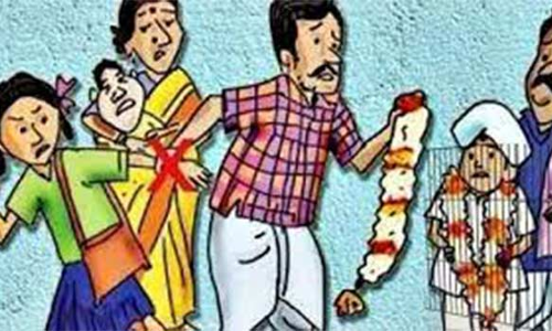 வடமதுரை அருகே மைனர் பெண்களை திருமணம் செய்த வாலிபர்கள் மீது வழக்கு