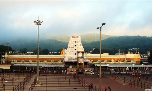 திருப்பதியில் இன்று அங்கபிரதட்சண டிக்கெட் ஆன்லைனில் வெளியீடு