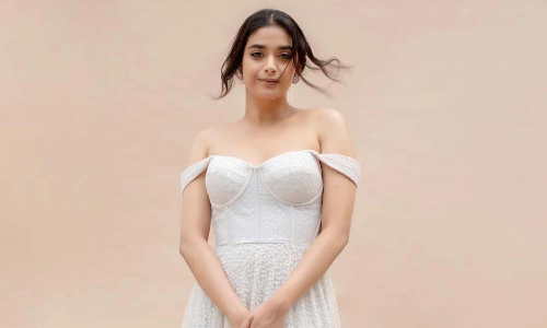 துல்கர் சல்மான் படத்தின் அப்டேட் கொடுத்த கீர்த்தி சுரேஷ்