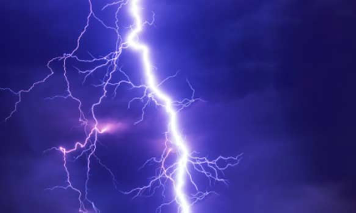 உத்தர பிரதேசத்தில் மின்னல் தாக்கி 14 பேர் பலி