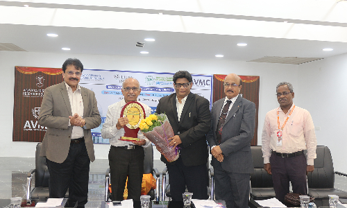 முதிர் நோயாளிகளுக்கான பயிற்சி முகாம்