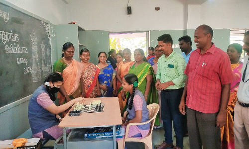 அரசு பள்ளிகளில் செஸ் போட்டிகள்