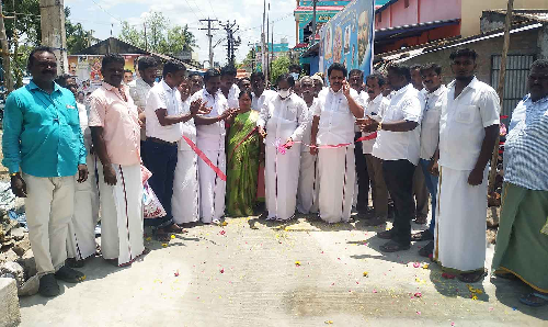 ரூ.14 லட்சத்தில் புதிதாக 5 மினி டேங்குகள், சிமெண்டு சாலைகள் அமைப்பு