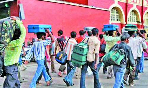 திருப்பூர் மாவட்டத்தில் இதுவரை 56,000 வடமாநில தொழிலாளர்களின் விவரம் சேகரிப்பு