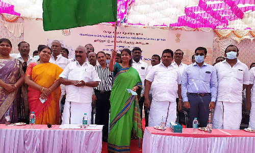 3-வது கட்டமாக இலங்கைக்கு கப்பல் மூலம் சென்ற ரூ.74 கோடி மதிப்பிலான நிவாரண பொருட்கள்