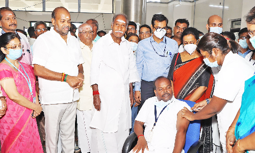 கொரோனா விதிமுறைகளை கடைபிடிக்க வேண்டும்-  முதல்-அமைச்சர் ரங்கசாமி வேண்டுகோள்