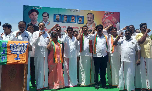 திருவள்ளூரில் மின் கட்டணத்தை உயர்த்திய திராவிட மாடல் அரசை கண்டித்து பாஜக ஆர்ப்பாட்டம்