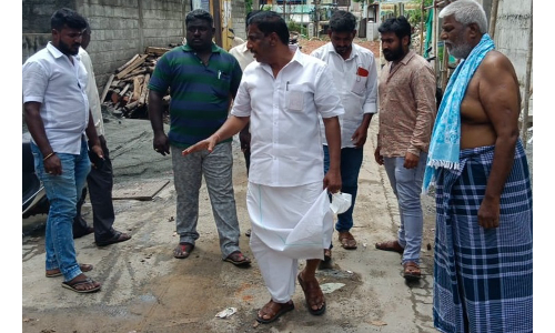 மழைநீரை வெளியேற்ற நேரு எம்.எல்.ஏ. நடவடிக்கை