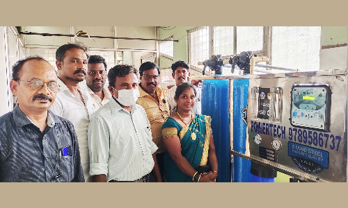 அம்மா உணவகத்தில் குடிநீர் சுத்திகரிப்பு எந்திரம்