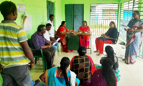 பிரதமர் வீடு கட்டும் பயனாளிகளிடம் ஆலோசனை