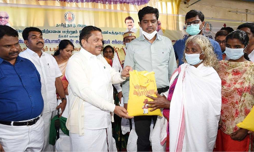 கூடலூரில் உழவர் சந்தை திறப்பு-அமைச்சர் ராமச்சந்திரன் பங்கேற்பு