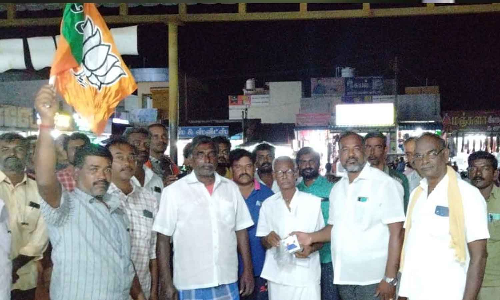 ஜனாதிபதி தேர்தலில் திரவுபதி முர்மு வெற்றி - குடிமங்கலத்தில் பா.ஜ.க.வினர் கொண்டாட்டம்