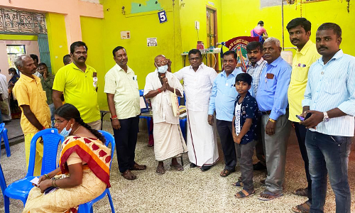 இலவச கண் சிகிச்சை முகாம்