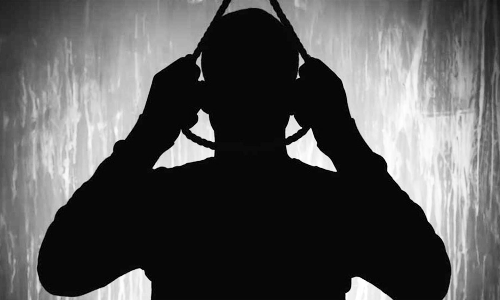 வாலிபர் தற்கொலை