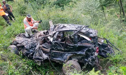 ஜம்மு காஷ்மீர் ரம்பனில் சாலை விபத்து- 4 பேர் உயிரிழப்பு