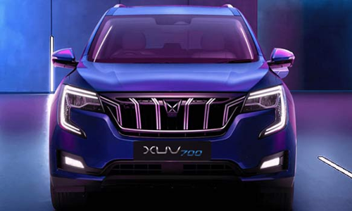 முன்பதிவில் புது மைல்கல் எட்டிய மஹிந்திரா XUV700 - எத்தனை யூனிட்கள் தெரியுமா?