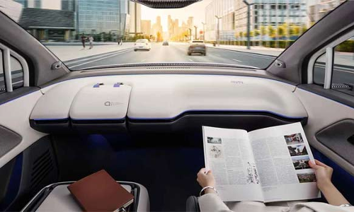 ஸ்டீரிங் வீல் இல்லாத புது கார் அறிமுகம் - விலை எவ்வளவு தெரியுமா?