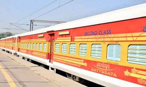 மதுரையில் இருந்து செல்லும் ரெயில்கள் போக்குவரத்தில் மாற்றம்
