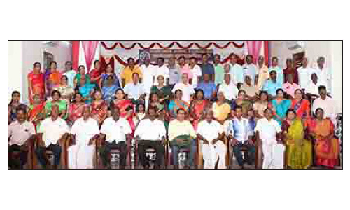 மாரண்ட‌அள்ளியில்  முன்னாள் மாணவர்கள் சந்திப்பு நிகழ்ச்சி