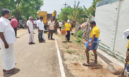 தொட்டியம் கொசவம்பட்டியில் தீவிர தூய்மை பணி