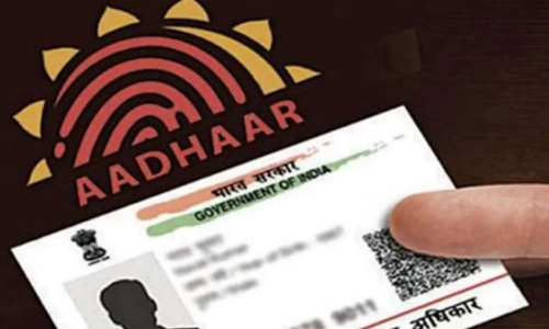 வீரபாண்டி அஞ்சல் நிலையத்தில் ஆதார் பதிவு செய்ய முடியாமல் தவிக்கும் பொதுமக்கள்