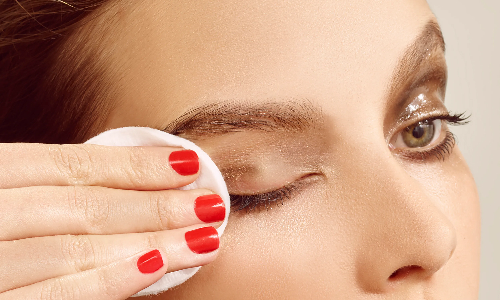 கண்கள் அழகாக தெரிய வீட்டிலேயே என்னவெல்லாம் செய்யலாம்...