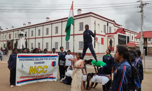 குன்னூர் வெலிங்டன் ராணுவ மைய வளாகத்தில் கார்கில் போர் வெற்றி தின நிகழ்ச்சி