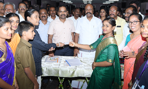 ரூ. 20 லட்சத்தில் கட்டப்பட்ட துணை சுகாதாரநிலையம் திறப்பு