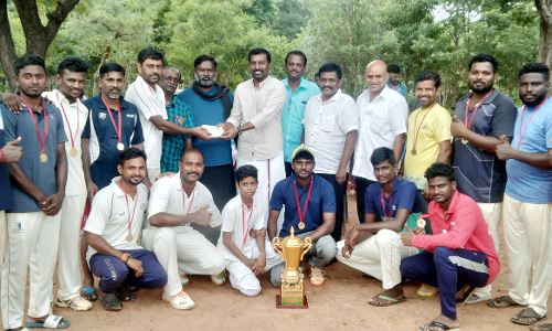 கிரிக்கெட் போட்டியில் கோவிலூர் கெமிக்கல்ஸ் அணி சாம்பியன்