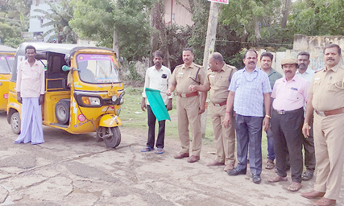 செஸ் ஒலிம்பியாட் விழிப்புணர்வு ஆட்டோ பேரணி