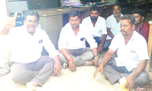 வந்தவாசி ஒன்றியத்தில் கவுன்சிலர்கள் உள்ளிருப்பு போராட்டம்