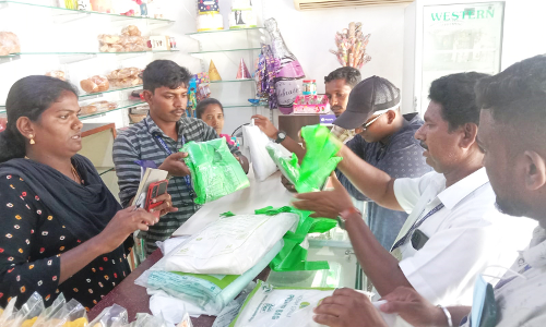 பிளாஸ்டிக் பை பயன்படுத்திய கடைகளுக்கு அபராதம்